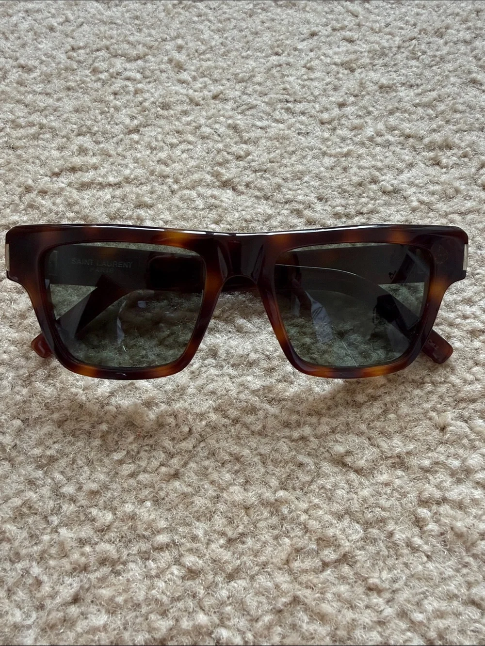 Saint Laurent chunky square